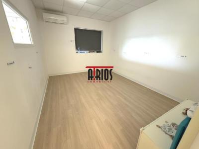 For rent Crau 175 m2 Var (83260) photo 3