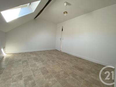 Louer Appartement 25 m2 Pont-sainte-maxence