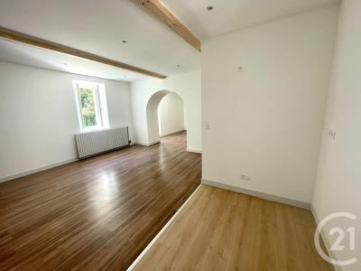 For rent Saint-symphorien-d'ozon 4 rooms 112 m2 Rhone (69360) photo 2