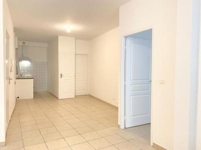 For rent Narbonne 2 rooms 40 m2 Aude (11100) photo 2