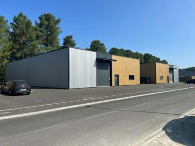 For rent Martignas-sur-jalle 400 m2 Gironde (33127) photo 0