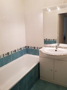 Louer Appartement Tassin-la-demi-lune 843 euros