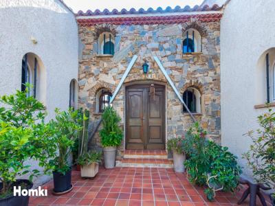 For sale Marignane 8 rooms 200 m2 Bouches du Rhone (13700) photo 0