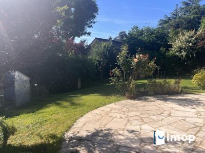 Acheter Maison 146 m2 Villecresnes