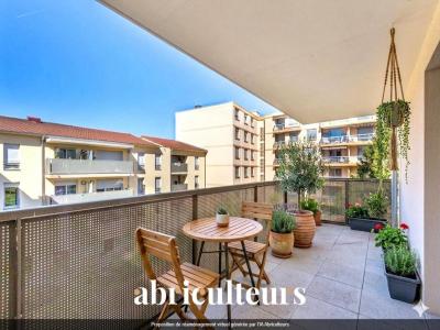 Acheter Appartement 85 m2 Venissieux