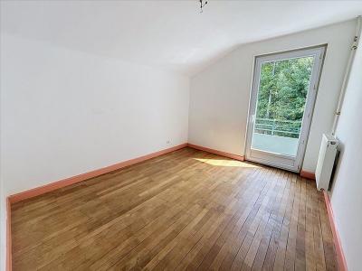 Louer Appartement Cluses 1080 euros