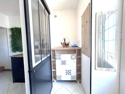 For sale Fleure 3 rooms 76 m2 Vienne (86340) photo 1