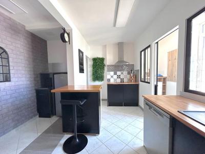 For sale Fleure 3 rooms 76 m2 Vienne (86340) photo 2
