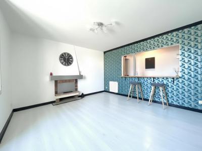 For sale Fleure 3 rooms 76 m2 Vienne (86340) photo 3