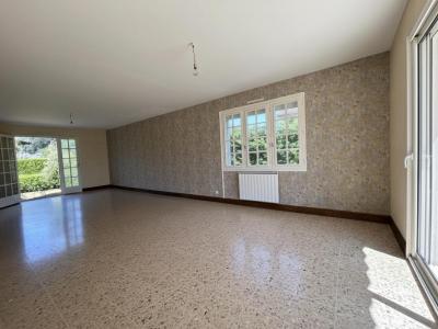 For sale Bignoux 5 rooms 135 m2 Vienne (86800) photo 1