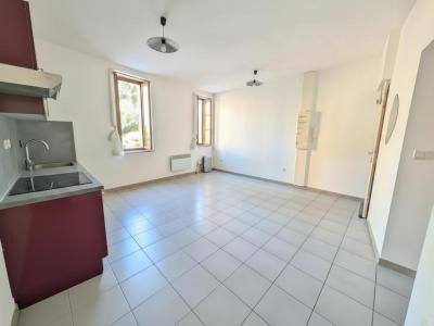 Annonce Location 2 pi�ces Appartement Saint-chamas 13