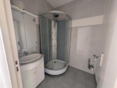 Louer Appartement 40 m2 Saint-chamas