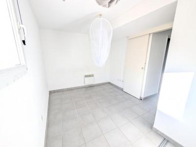 Louer Appartement Saint-chamas 680 euros