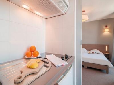 For sale Beziers 1 room 29 m2 Herault (34500) photo 3