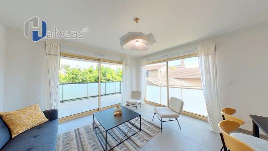 Acheter Appartement 60 m2 Sainte-foy-les-lyon