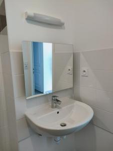 Louer Maison Villedieu-la-blouere 476 euros