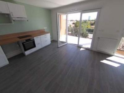 Louer Appartement 67 m2 Poitiers