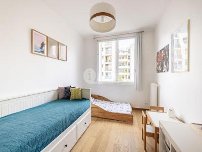 For sale Courbevoie 3 rooms 61 m2 Hauts de Seine (92400) photo 4