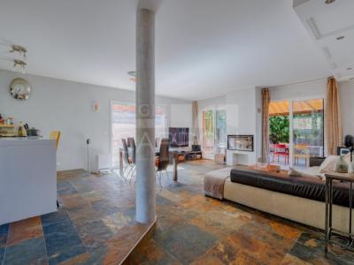 For sale Francheville 7 rooms 156 m2 Rhone (69340) photo 0