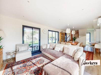 Acheter Maison 335 m2 Saint-leger-en-yvelines
