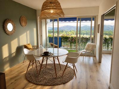 For sale BOULEVARD DES PYR�N�ES 3 rooms 68 m2 Pyrenees atlantiques (64000) photo 1