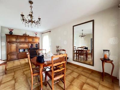 For sale 4 rooms 84 m2 Bouches du Rhone (13380) photo 2