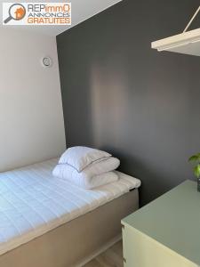 For rent Nice rue Bonaparte 2 rooms 40 m2 Alpes Maritimes (06000) photo 4