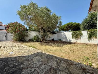 Acheter Maison Loix 698250 euros