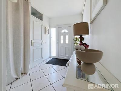 For sale Mons-en-baroeul 4 rooms 92 m2 Nord (59370) photo 2