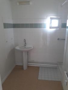 Louer Appartement Fleurie 758 euros