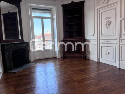 Louer Appartement 117 m2 Voiron