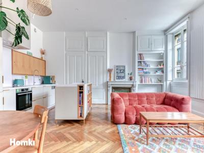 For sale Lyon-7eme-arrondissement 5 rooms 106 m2 Rhone (69007) photo 2