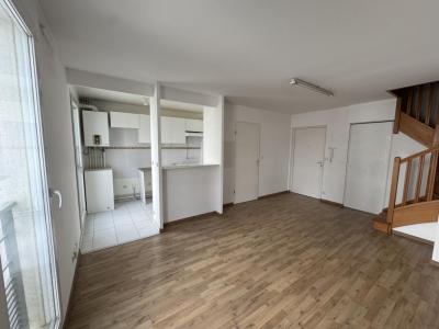 For sale Angers 3 rooms 53 m2 Maine et loire (49100) photo 0