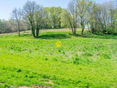 Acheter Terrain 2118 m2 Saint-georges-de-montclard