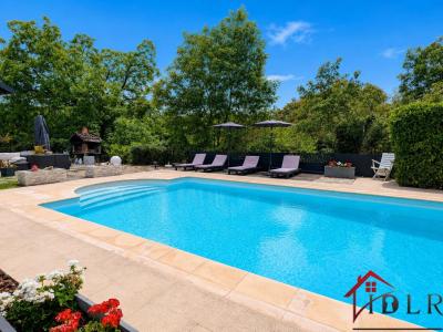 Annonce Vente 6 pi�ces Maison Peyriat 01