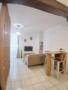 For rent Montlhery 1 room 24 m2 Essonne (91310) photo 1