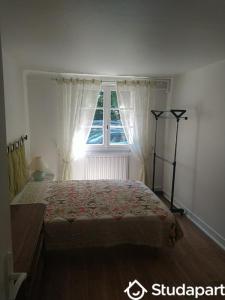 For rent Bourg-la-reine 1 room 12 m2 Hauts de Seine (92340) photo 0