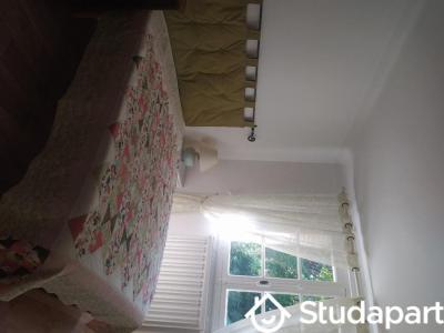 Louer Appartement 12 m2 Bourg-la-reine