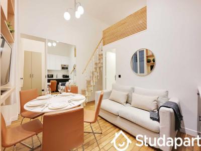 For rent Paris-7eme-arrondissement 2 rooms 44 m2 Paris (75007) photo 0