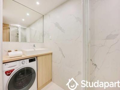 Louer Appartement Paris-7eme-arrondissement 2800 euros