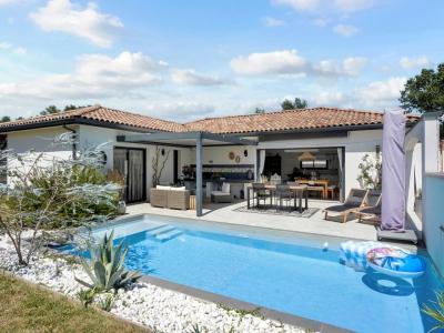 For sale Fronton 4 rooms 135 m2 Haute garonne (31620) photo 0