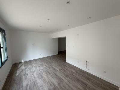 For sale CENTRE VILLAGE 1 room 37 m2 Ain (01240) photo 0