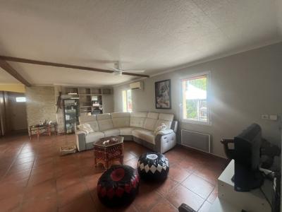For sale SUR LES HAUTEURS DU VILLA 4 rooms 116 m2 Gard (30800) photo 1