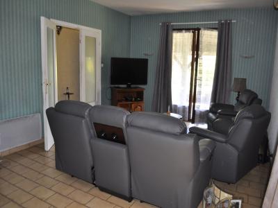 For sale PROCHE GARE 5 rooms 114 m2 Rhone (69400) photo 4