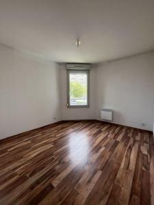 Louer Appartement  700 euros