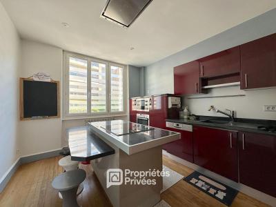 For sale Clermont-ferrand 7 rooms 162 m2 Puy de dome (63000) photo 4