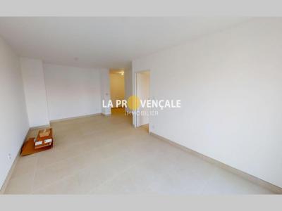 Acheter Appartement 83 m2 Trets