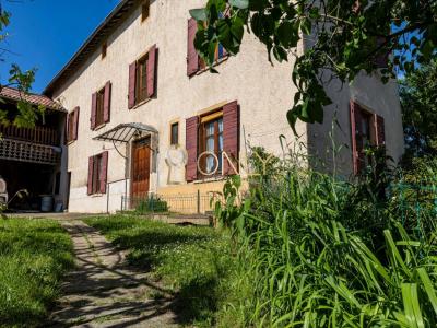 For sale Genay 4 rooms 148 m2 Rhone (69730) photo 0