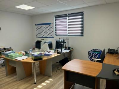 Annonce Location Commerce Saint-andre-de-cubzac 33