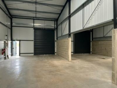 Louer Commerce Saint-andre-de-cubzac Gironde